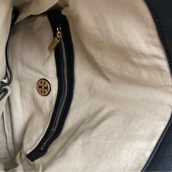 Tory Burch Amalie Leather Foldover Crossbody Clutch - Picture 13 of 13